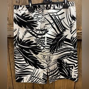 Black and White Leaf Print Midi Skirt